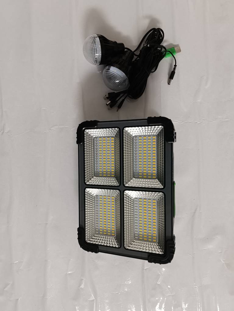 پروژکتور300وات مدل GD1060